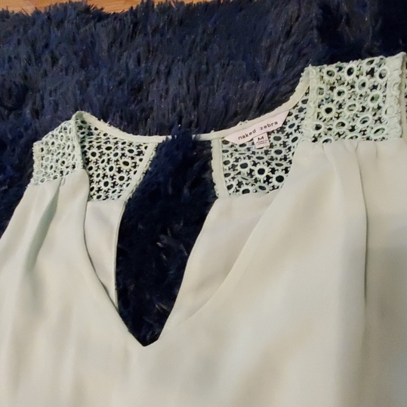 Dressy blouse - Picture 2 of 3